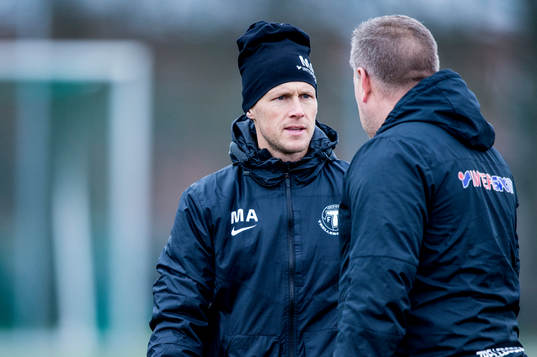Assisterande tränare Magnus Andersson och tränare Patrick