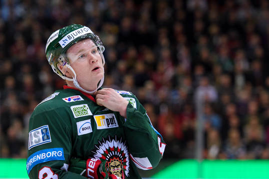 Frölundas Carl Grundström deppar