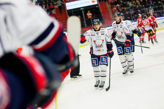 Linköpings 'Patrick Mullen jublar