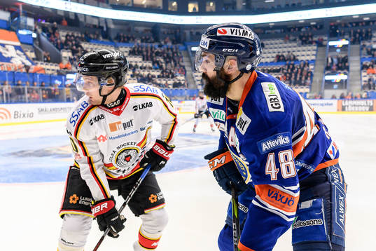 Luleås Einar Emanuelsson och Växjös Daniel Rahimi