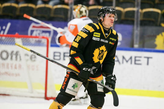 Skellefteås Jesper Olofsson jublar