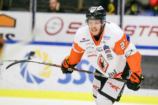 Karlskronas Henrik Nilsson deppar