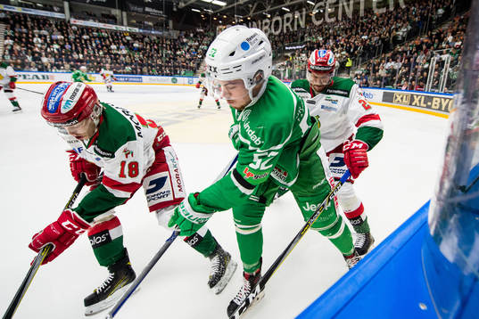 Rögles Lucas Elvenes mot Moras Emil Aronsson och Marcus
