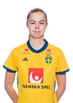 Elin Nilsson i F19/99-landslaget