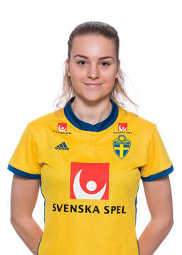 Linnea Lindström i F19/99-landslaget