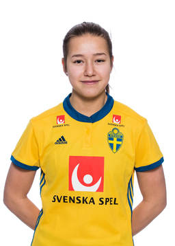 Emma Engström i F19/99-landslaget