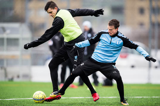 Bläddra bland fler bilder av Fotboll, Malmö FF, Träning