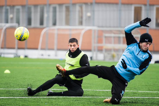 Malmö FFs Dennis Hadzikadunic och Teddy Bergqvist