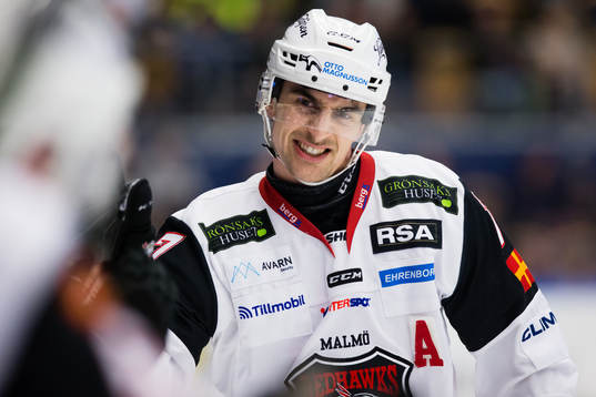 Malmö Redhawks Nils Andersson jublar
