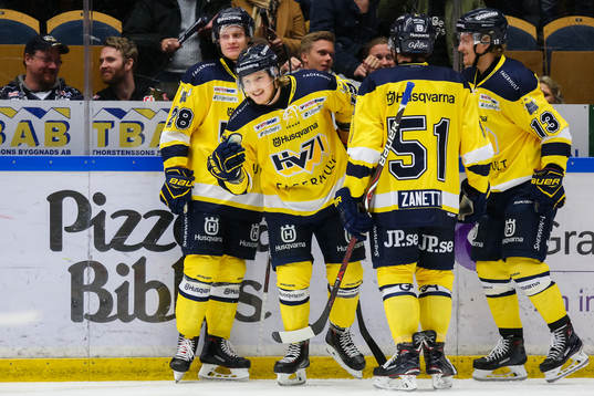 s Erik Andersson jublar