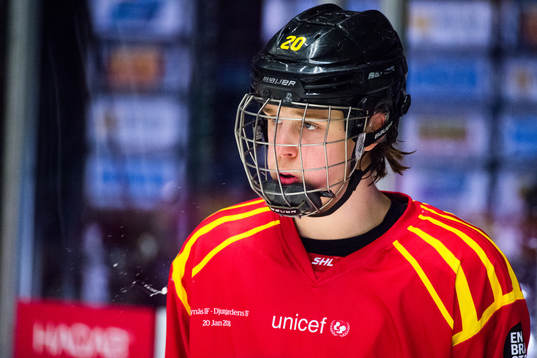 Brynäs Marcus Westfält före ishockeymatchen i SHL mellan