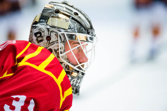 Brynäs målvakt David Rautio före ishockeymatchen i SHL