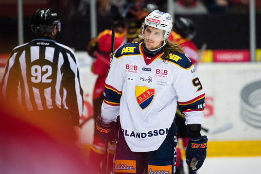 Djurgårdens Axel Jonsson Fjällby deppar