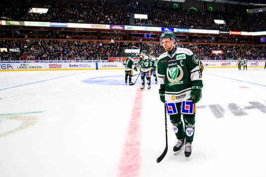 Färjestads Alexander Johansson deppar