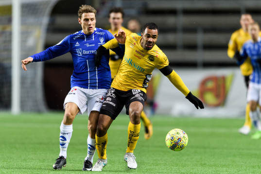 Elfsborgs Alex Dyer och Sarpsborgs Kristoffer Zachariassen