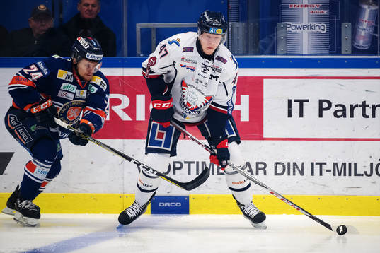 Växjös Brendan Shinnimin och Linköpings Anton Karlsson