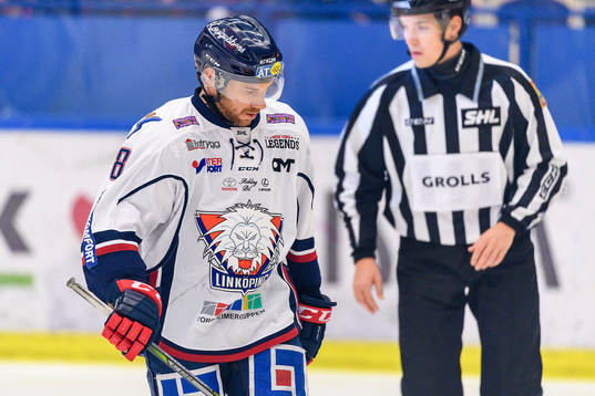 Linköpings Derek Roy deppar