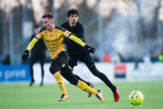 s Jesper Nyholm