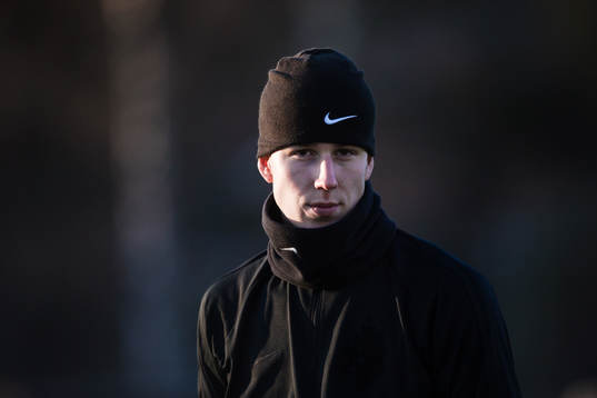 s målvakt Samuel Brolin innan träningsmatchen i fotboll