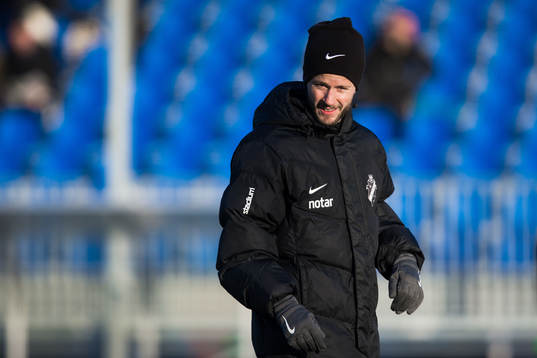 s assisterande tränare Patric Jildefalk innan