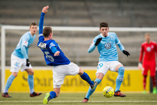 Malmö FFs Felix Konstandeliasz mot Fremad Amager Mark