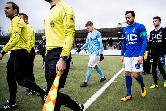 Malmö FFs Markus Rosenberg och Fremad Amager Jasin Khayat