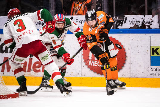 Moras Steven Seigo  och Karlskronas Joachim Rohdin