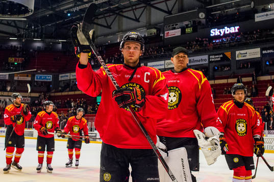 Brynäs Jacob Blomqvist jublar