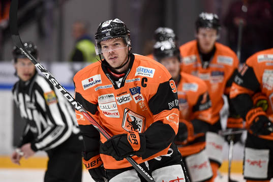 Karlskronas Morten Madsen jublar