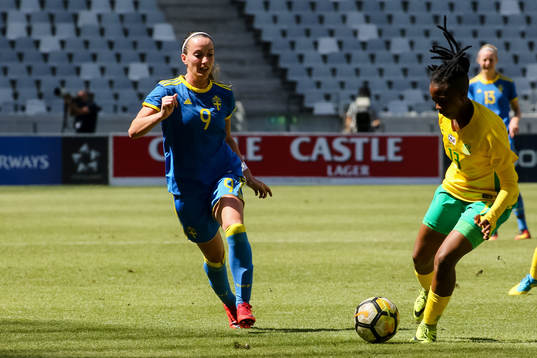 Sveriges Kosovare Asllani