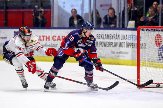 Linköpings Jacob Lilja gör 3-0 i öppen kasse Örebros