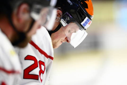 Örebros Linus Arnesson deppar