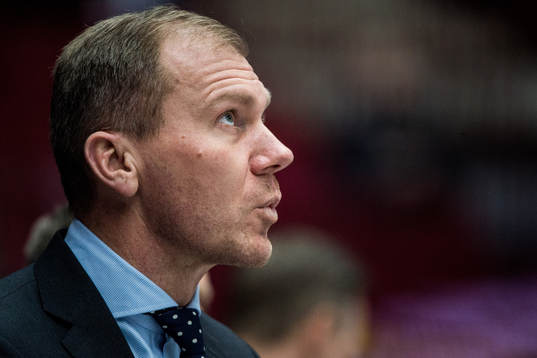 s tränare Johan Lindbom