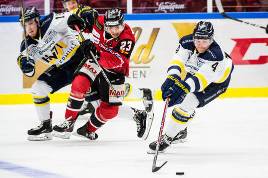 s Max Wärn och Erik Andersson mot Malmö Redhawks
