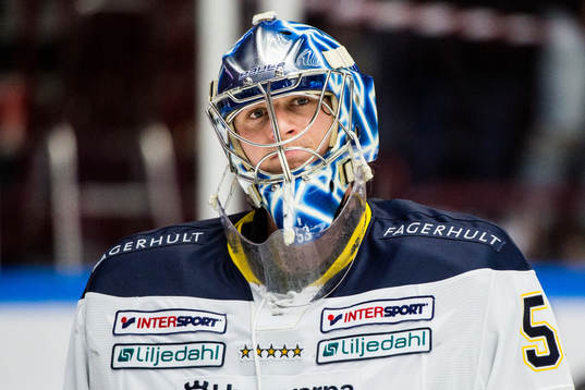 s målvakt Fredrik Pettersson-Wentzel deppar