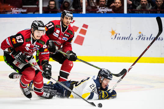 s Anton Bengtsson faller