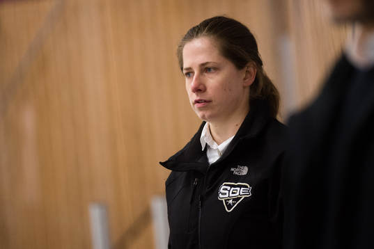 s huvudtränare Maggie Litchfield Medd