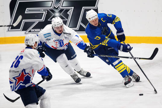 Mats Sundin med pucken