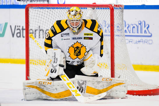 Skellefteås målvakt Gustaf Lindvall