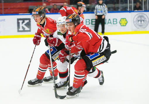 Örebros Lukas Pilö (hö)