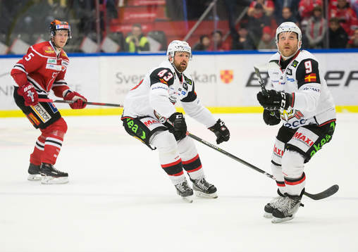 Örebros Gustav Backström och Malmö Redhawks Nichlas