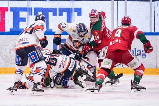 Växjös Erik Josefsson och Daniel Rahimi och Moras John