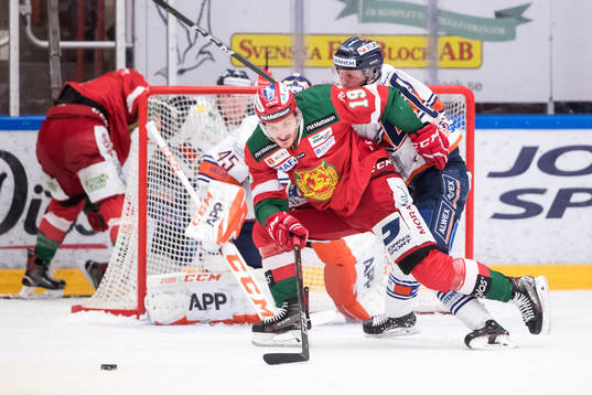 Moras John Persson och Växjös Elias Pettersson  i