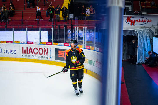 Brynäs Kevin Clark före ishockeymatchen i SHL mellan