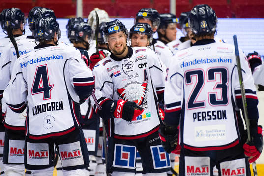 Linköpings Andrew Gordon jublar