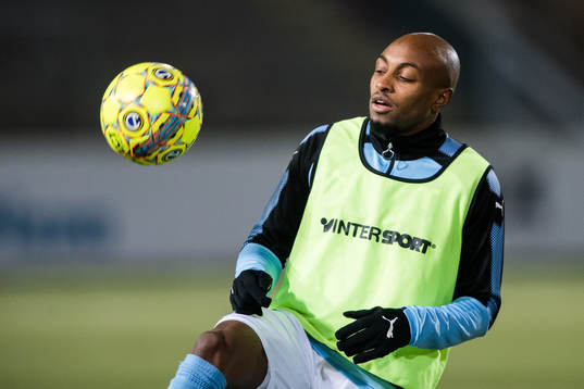 Malmö FFs Fouad Bachirou före en träningsmatch i fotboll