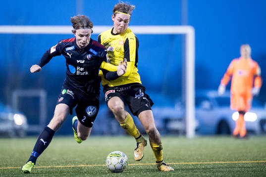 Helsingborgs Carl Johansson och Mjällby Axel Andersson