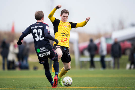 Helsingborgs Anders Randrup och Mjällby Jakob Bergström