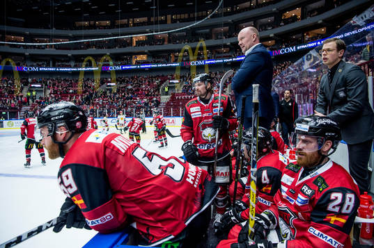 Malmö Redhawks tränare Peter Andersson och assisterande