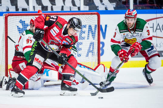 Malmö Redhawks Andy Miele mot Moras Brandon Gormley, David